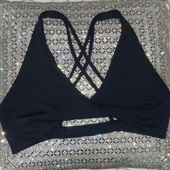 CSB Serenity Eva Crop | Medium - Picture 3 of 5